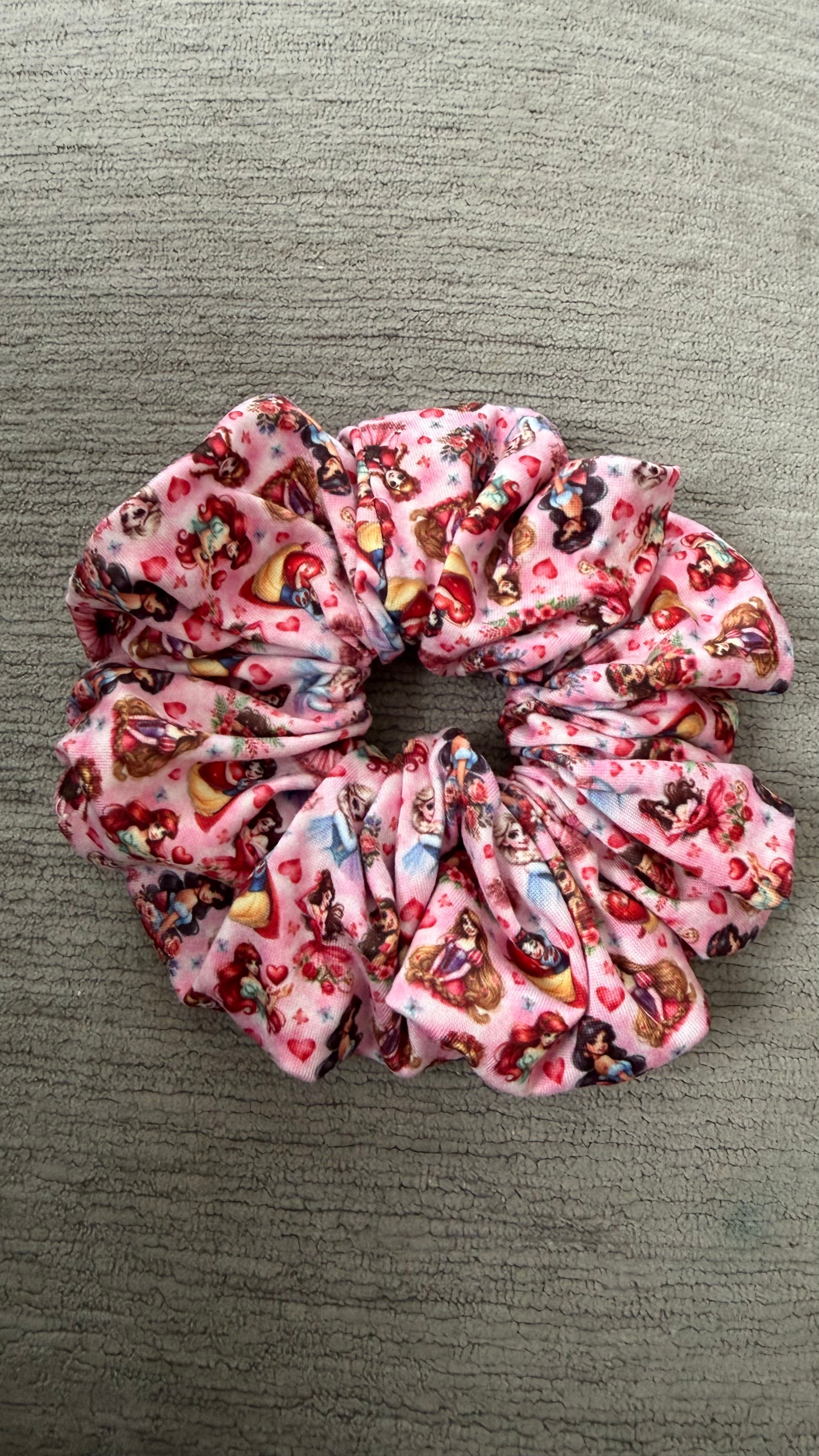 Princess scrunchie