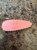 Pink scalloped snap clip