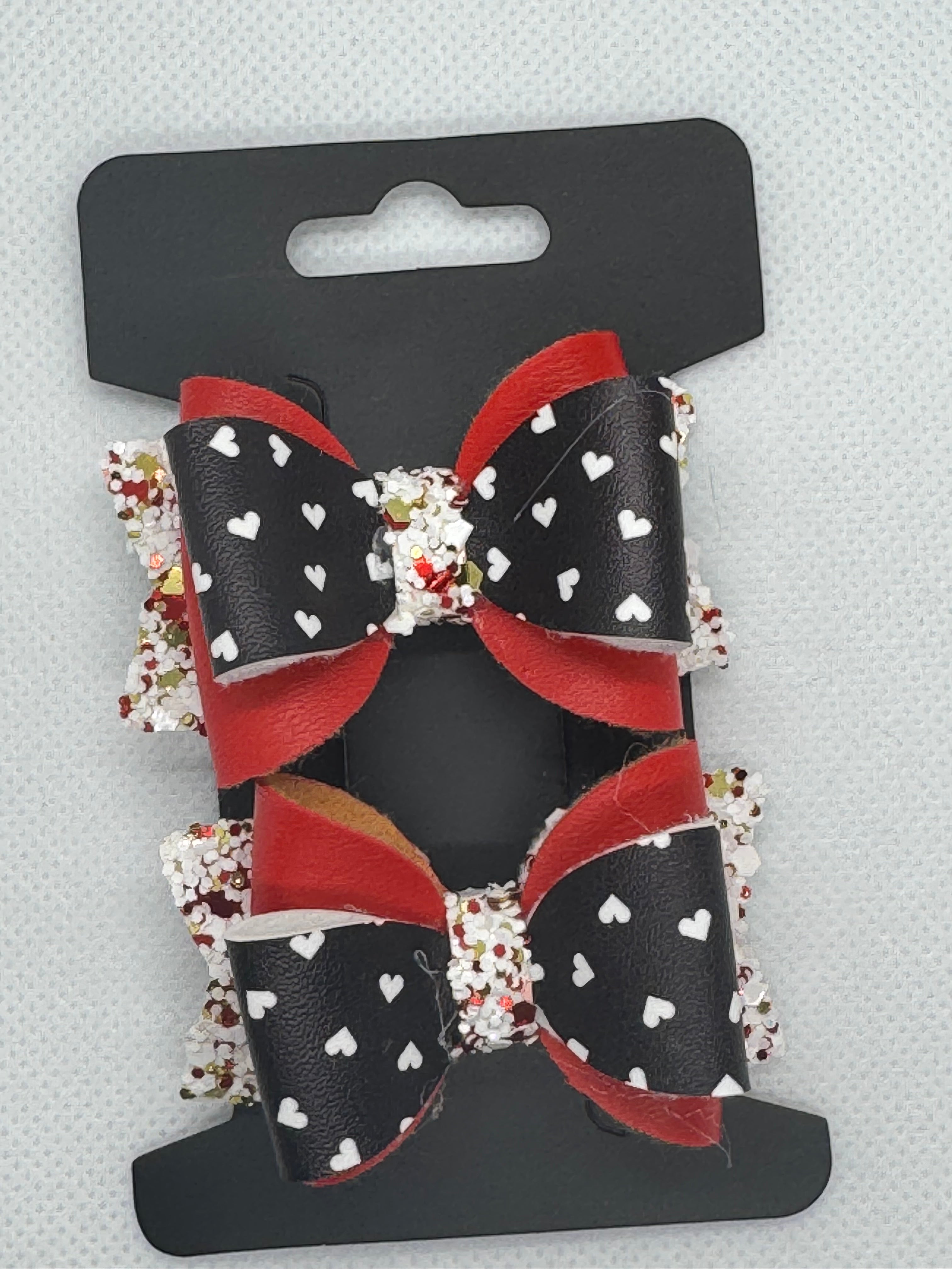 Heart 4 piggy bow set