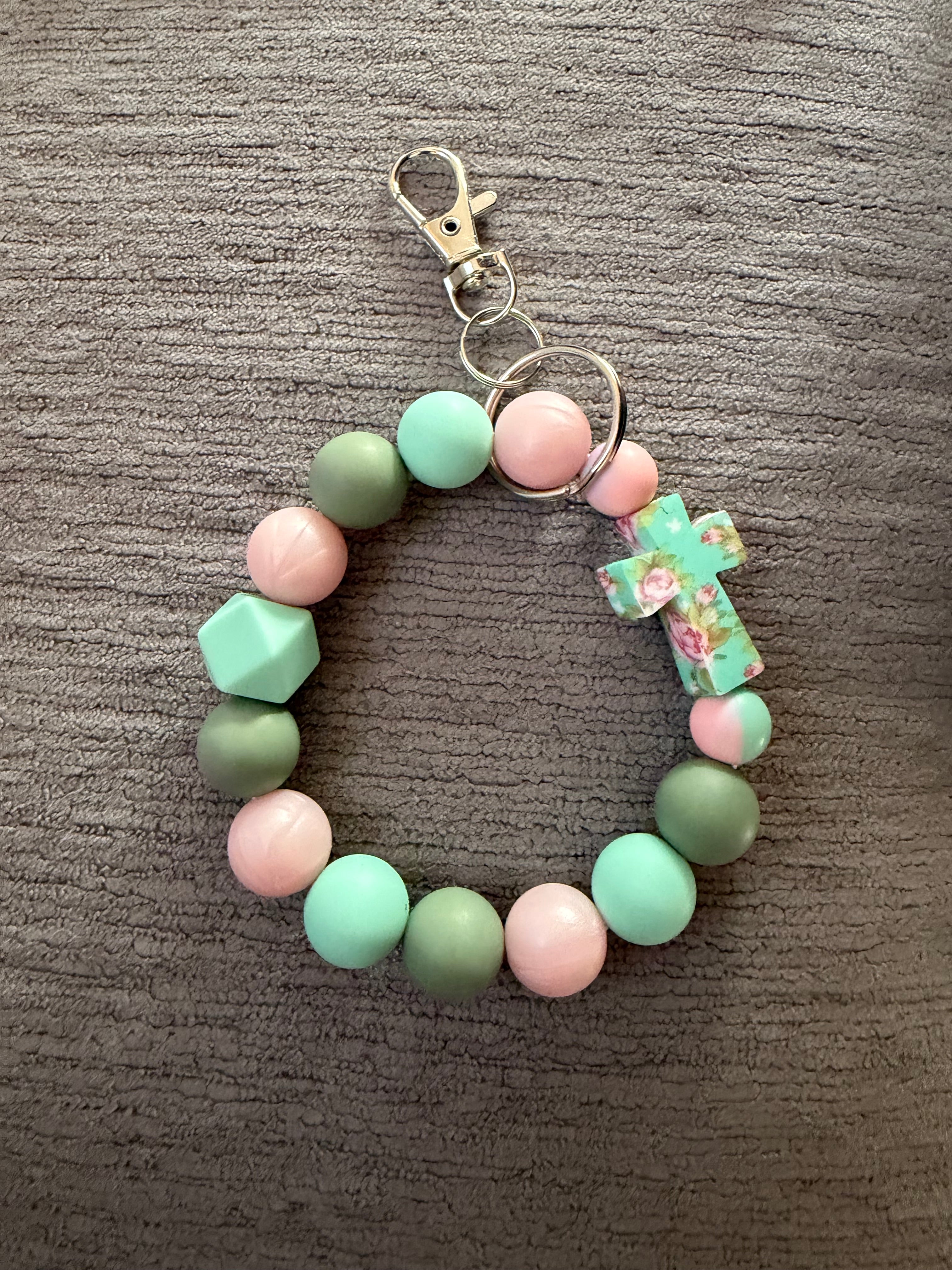 Floral cross wristlet