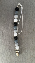 Black and white gradient clip