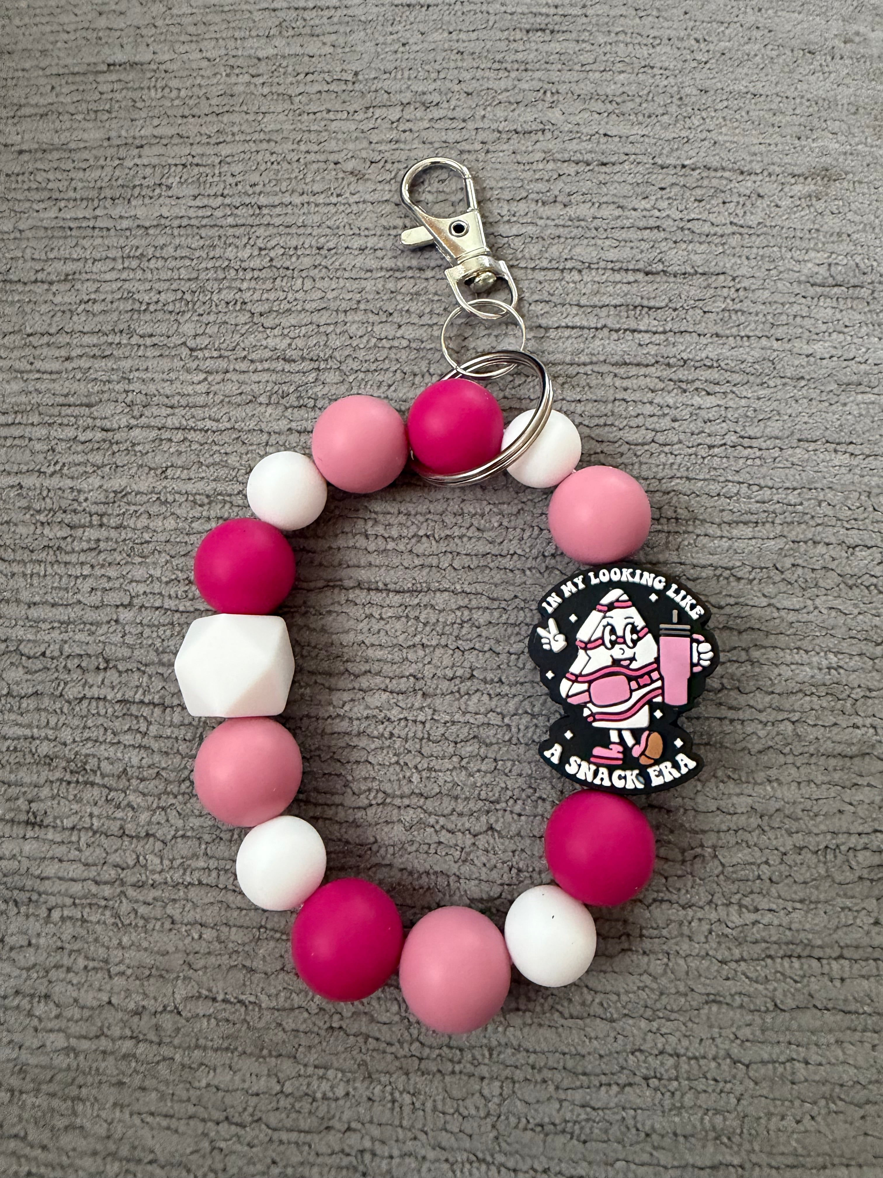 Snack mode era wristlet