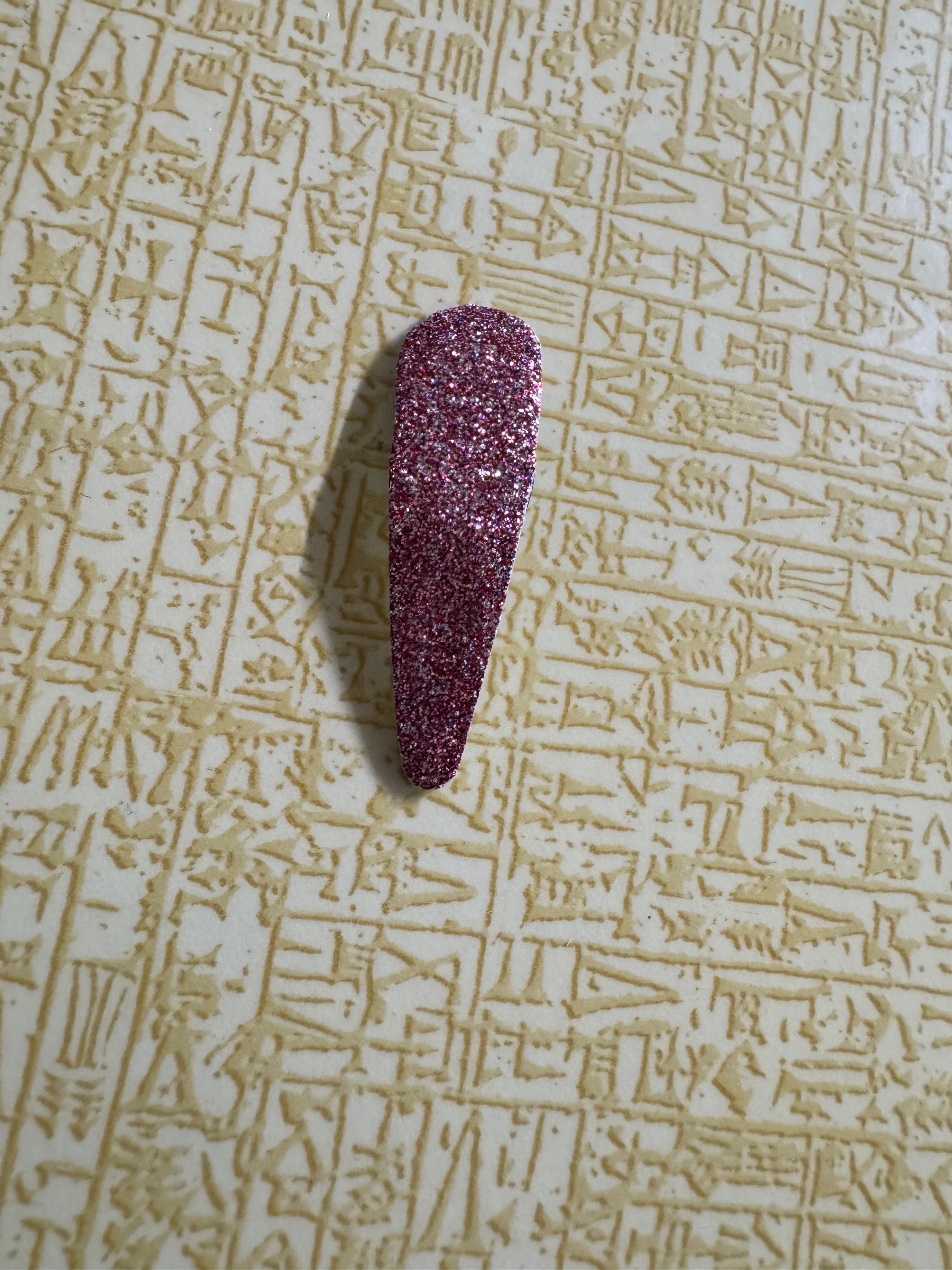 Mixed glitter snap clip