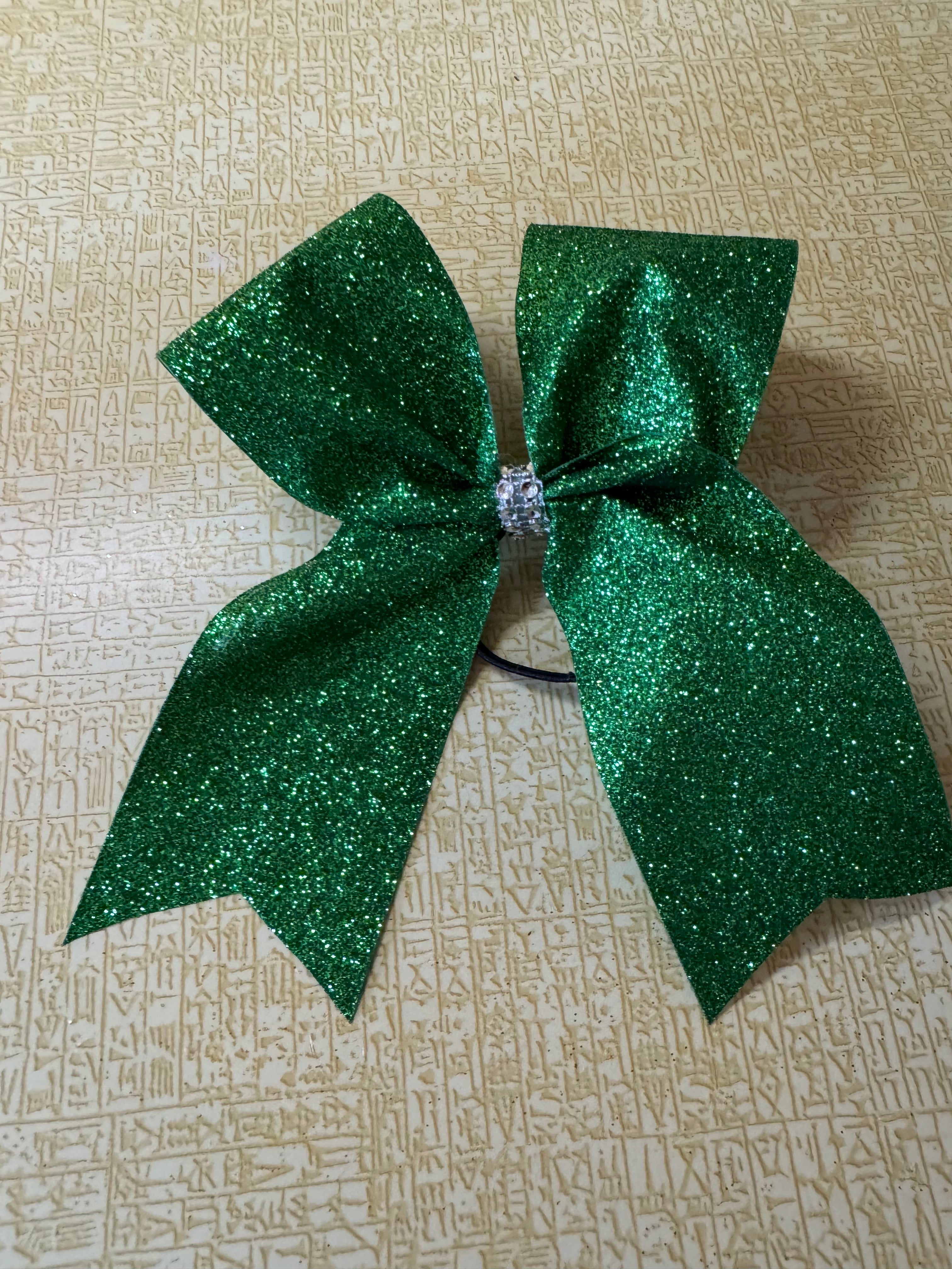 Green cheer bow