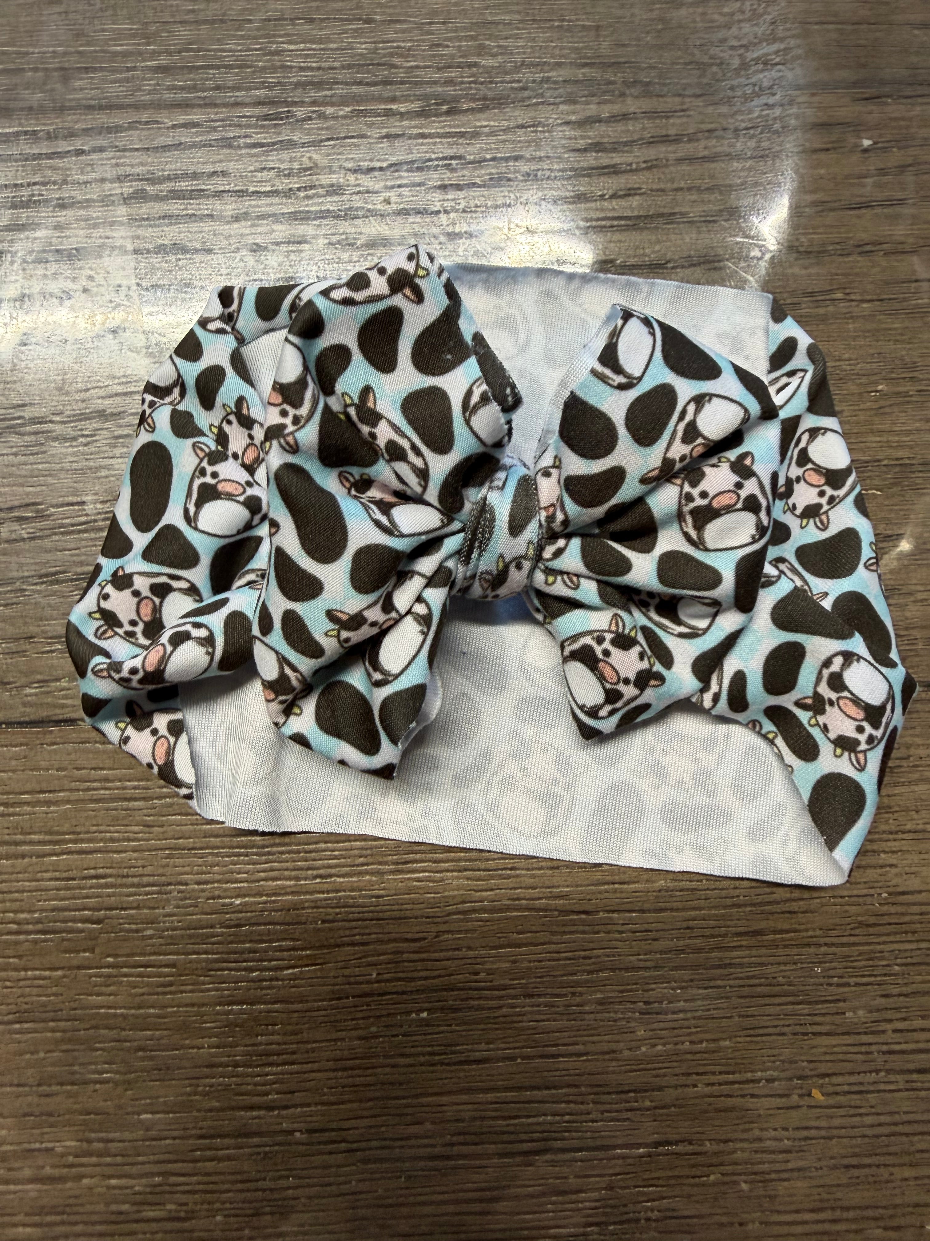 Moo moo squishmallow head wrap 6-12 months