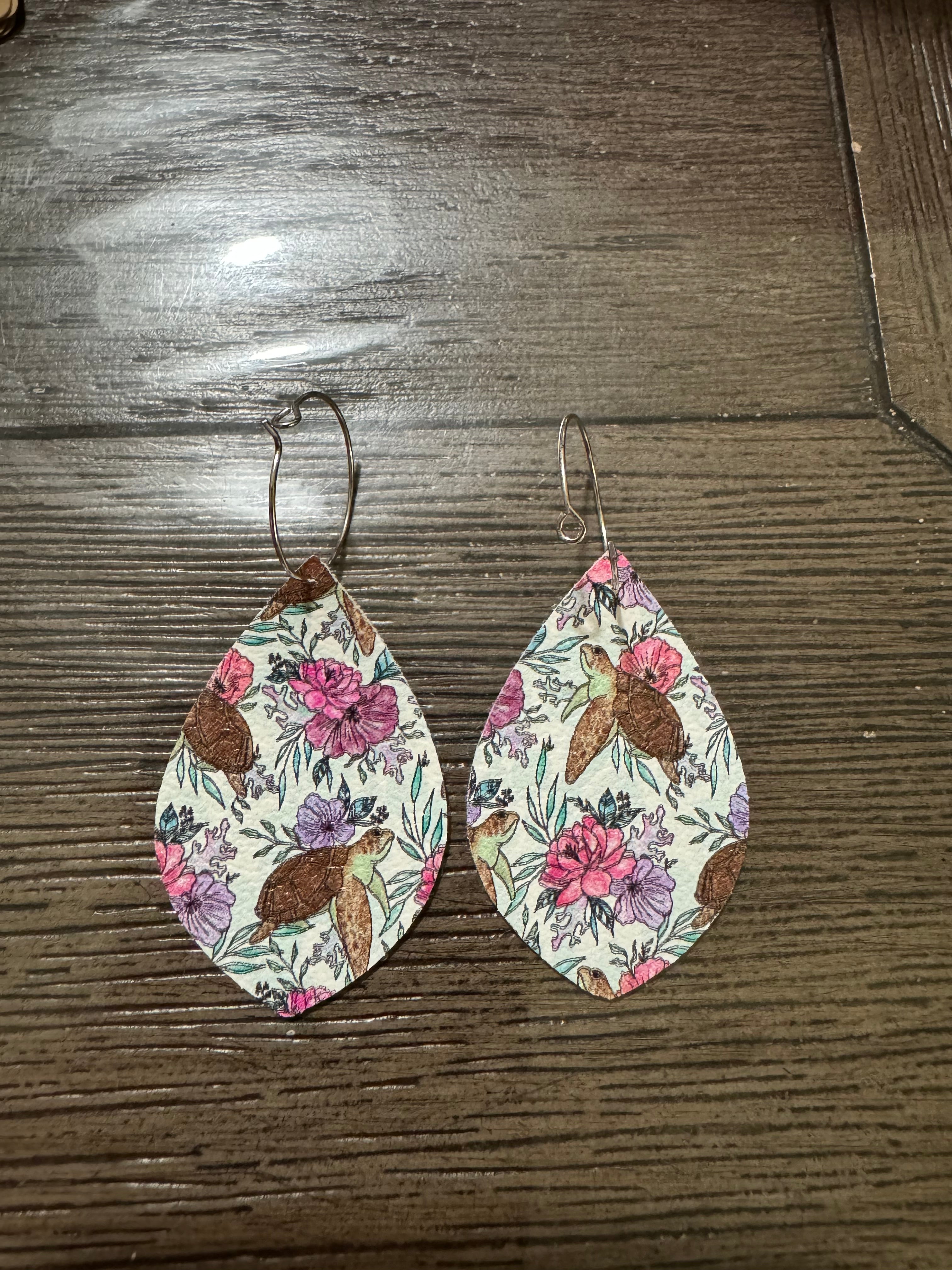 Sea turtle hoops