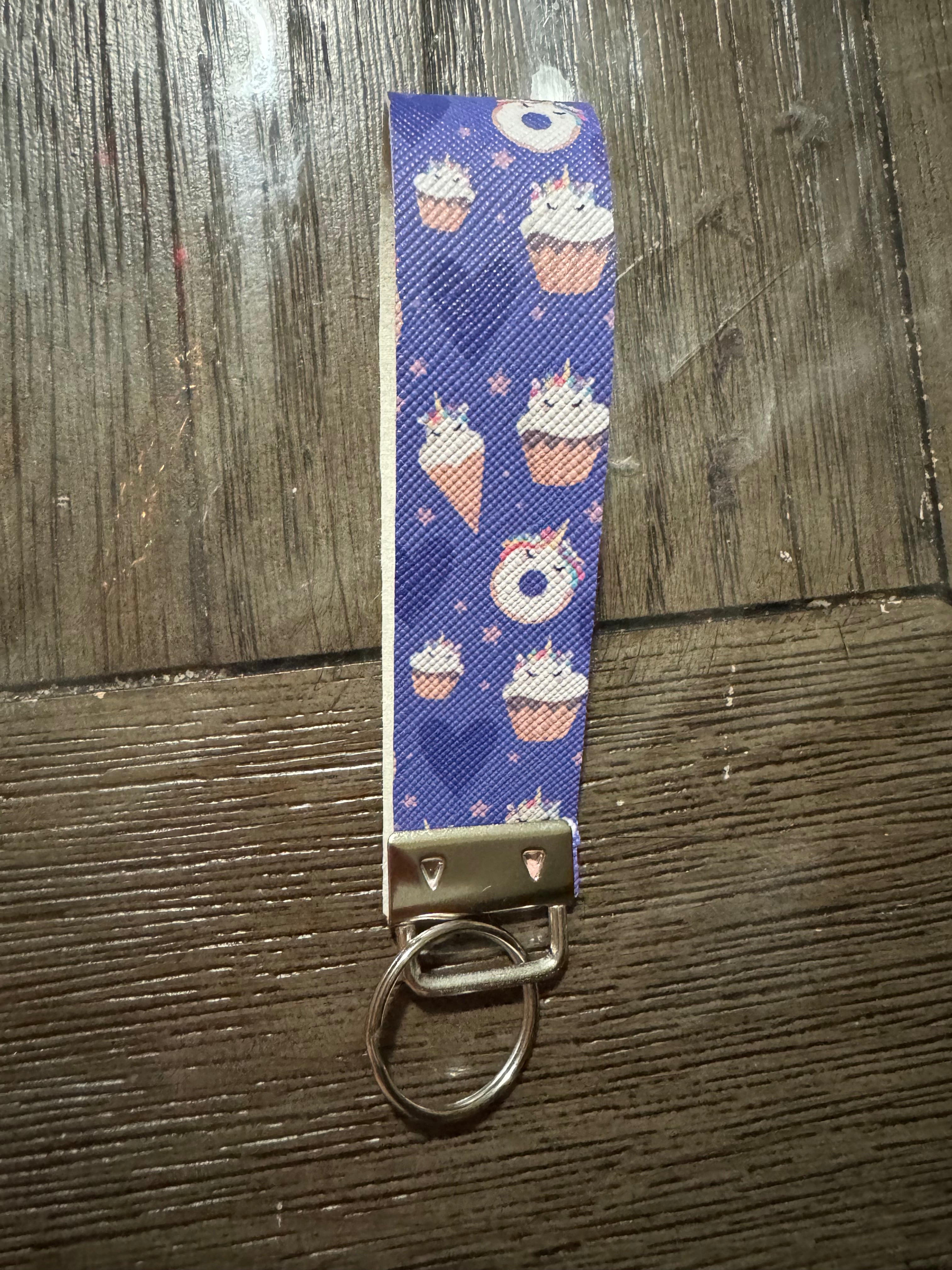 Unicorn cupcake keychain