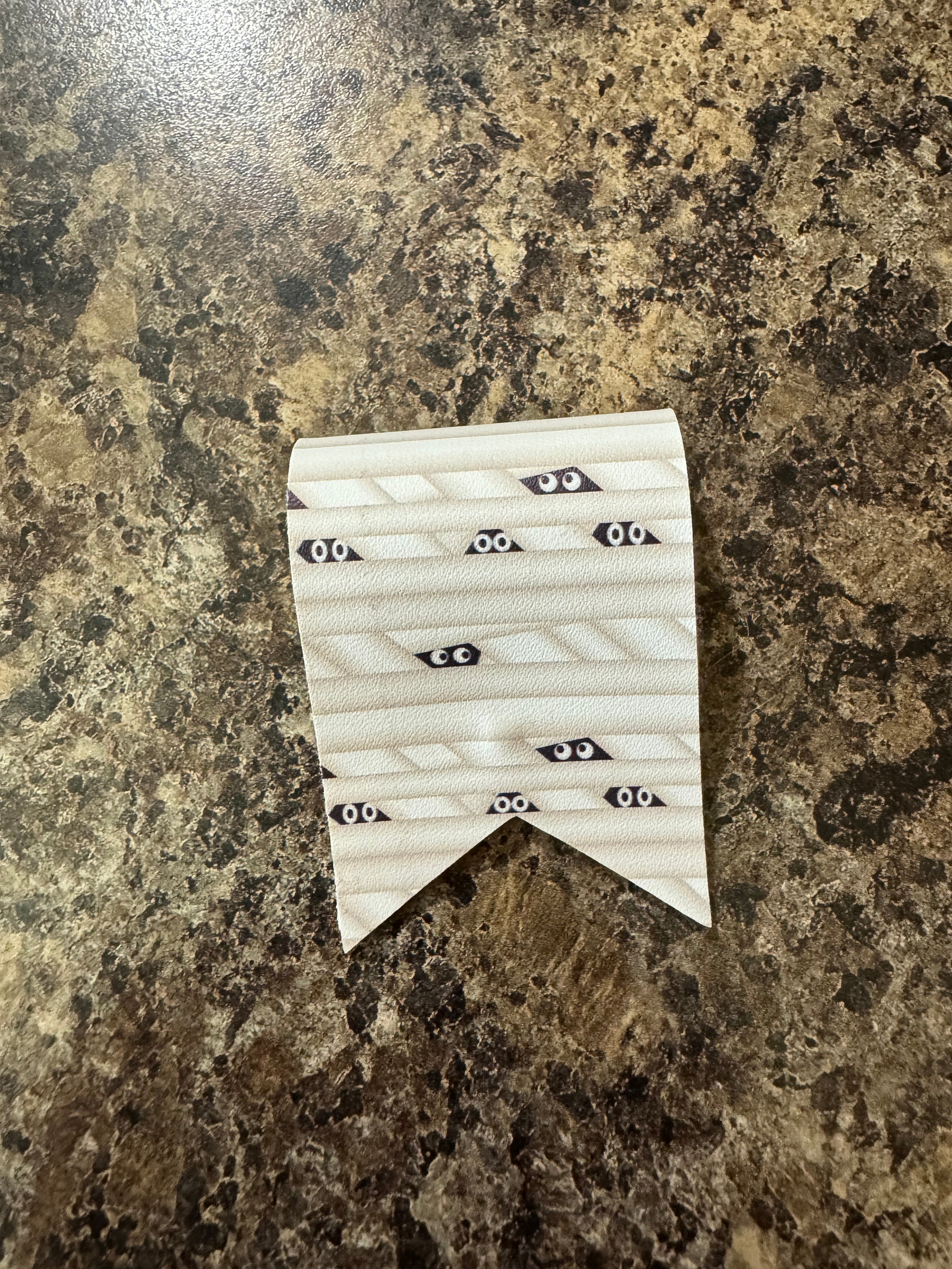 Mummy book mark