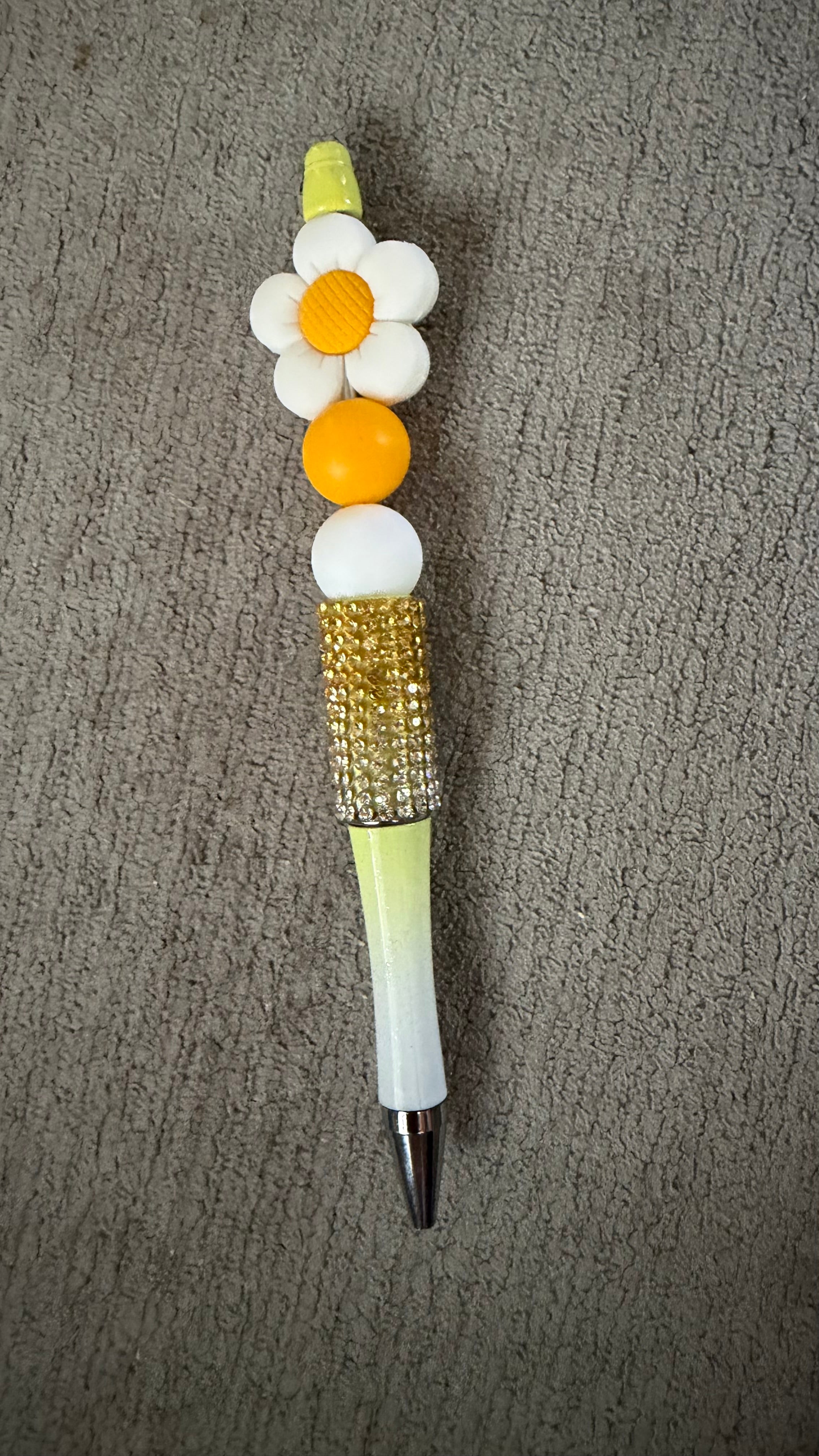 White flower rhinestone pen