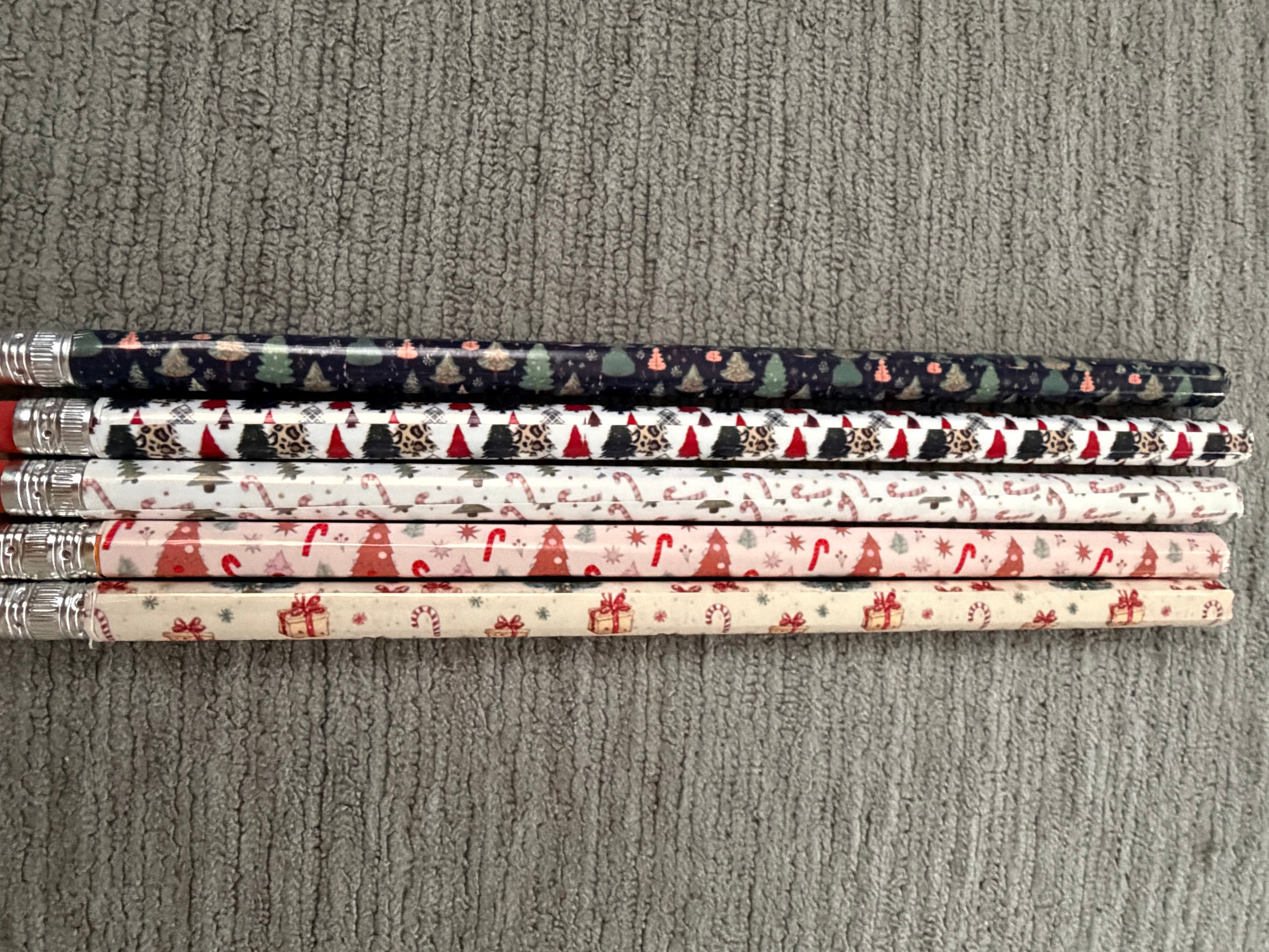 Christmas tree pencil set