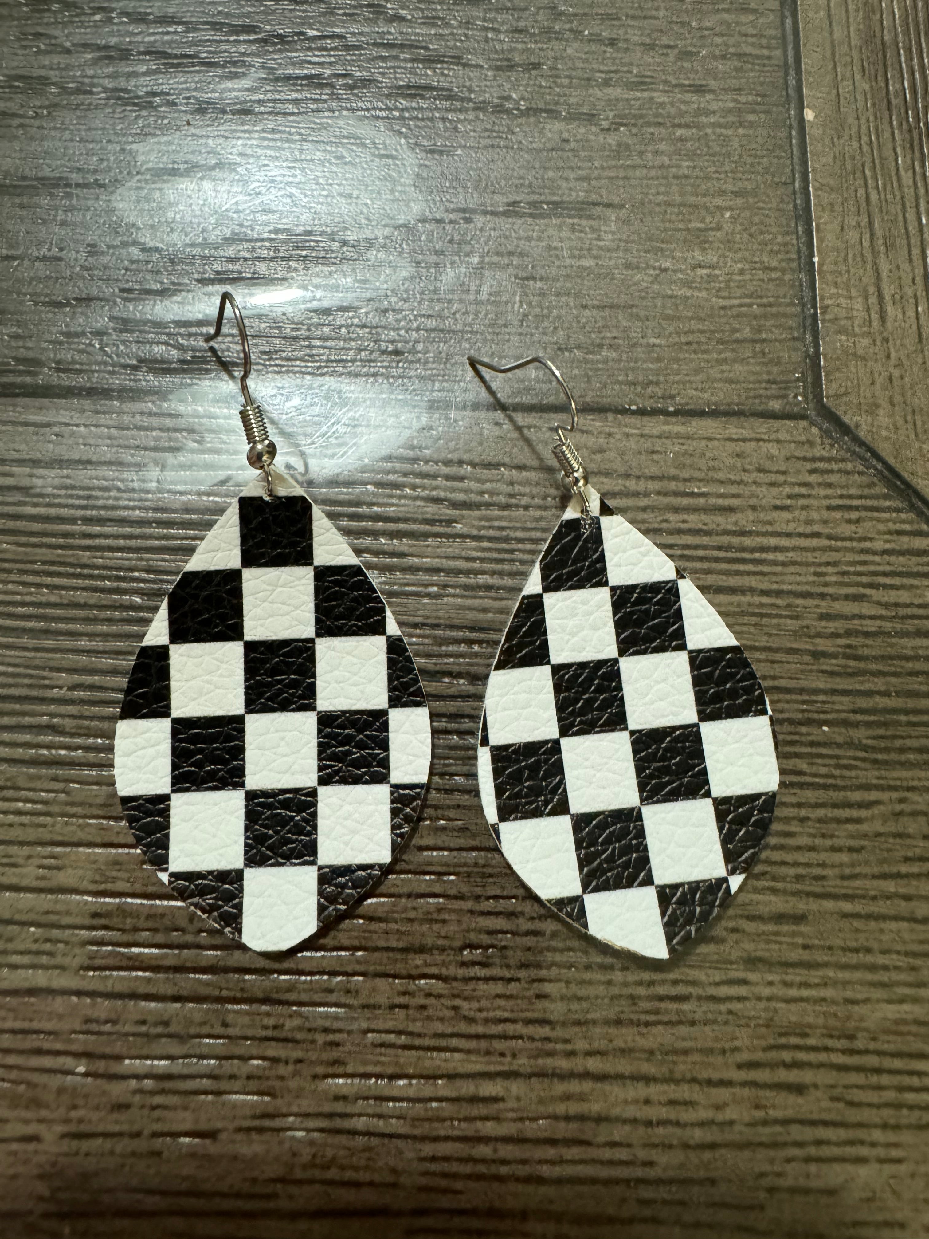 Checkered earrings