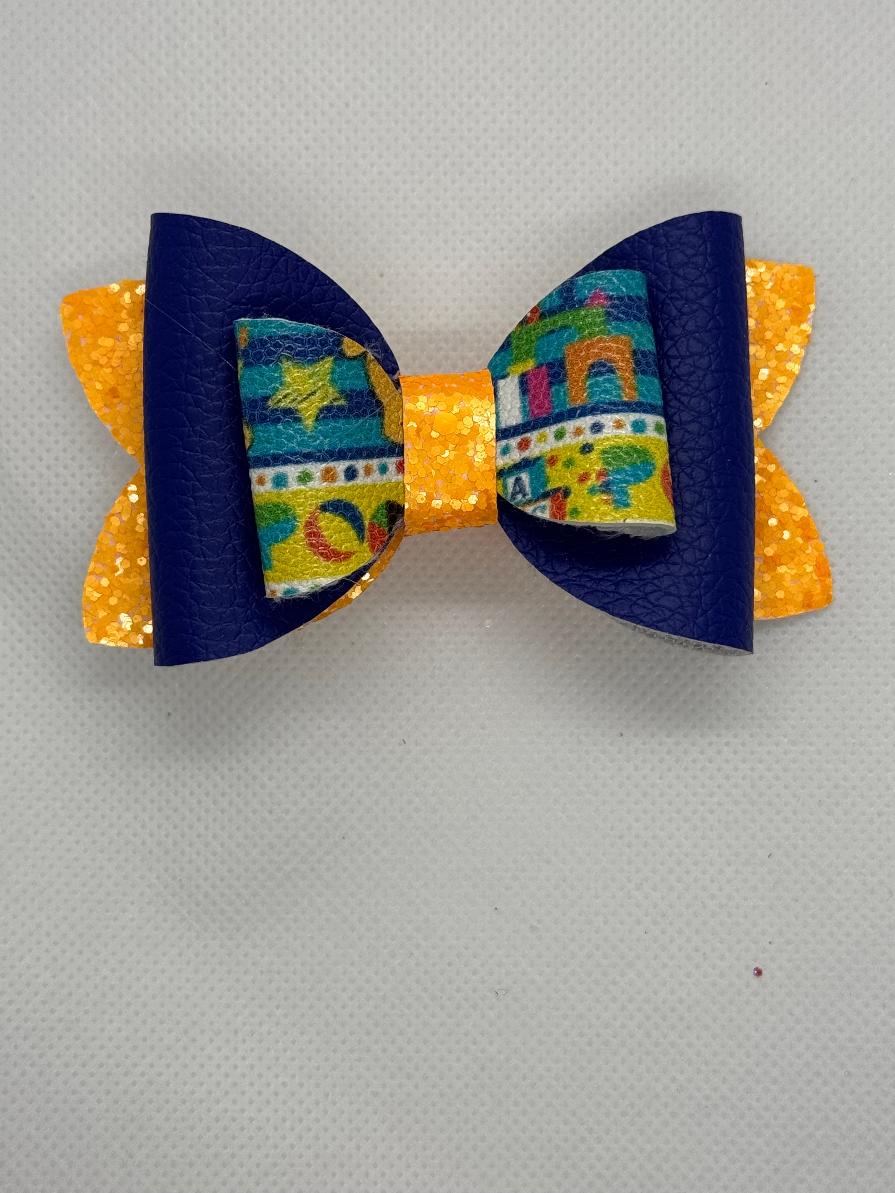 ABC straw topper bow