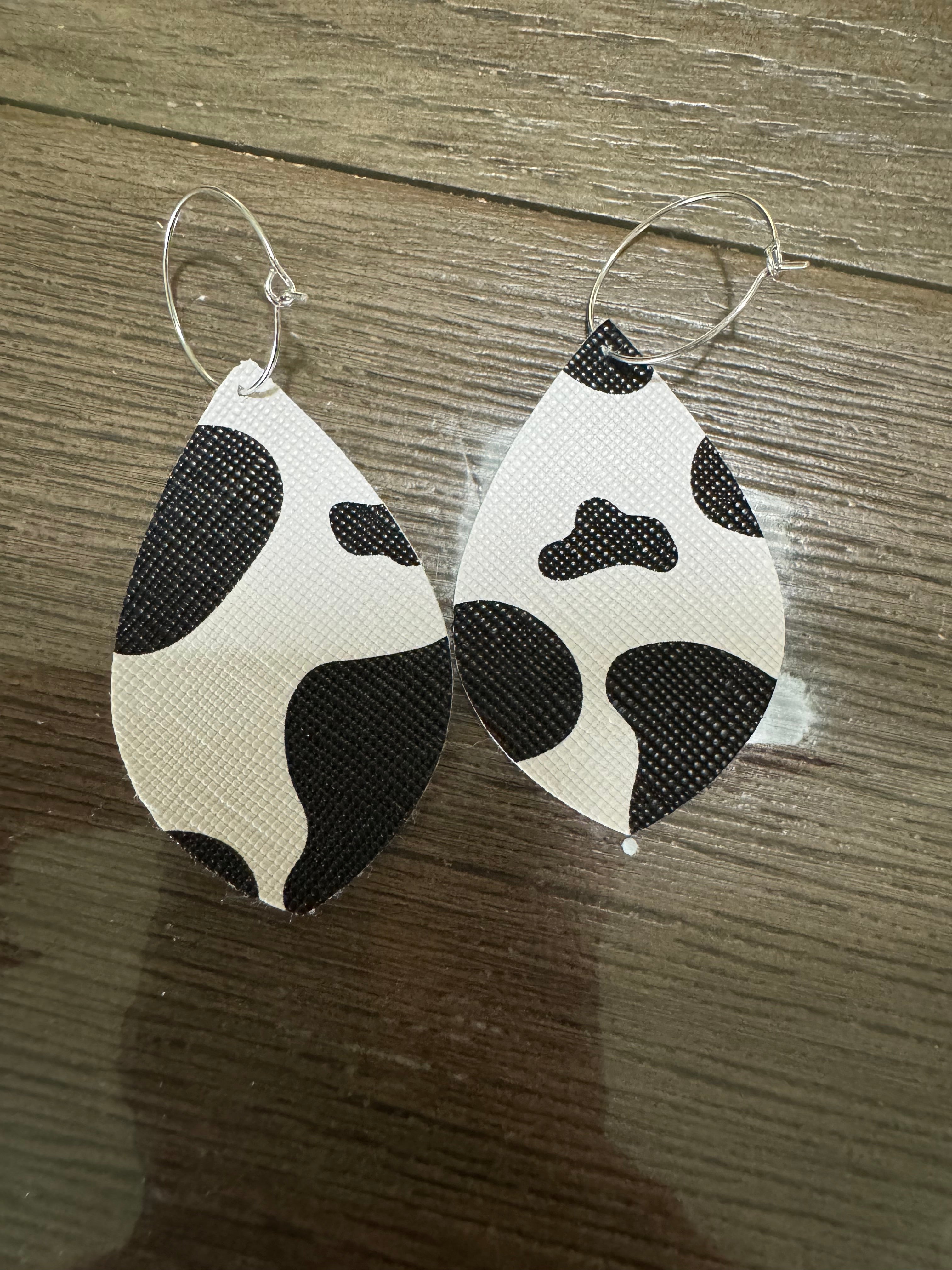 Moo moo hoops