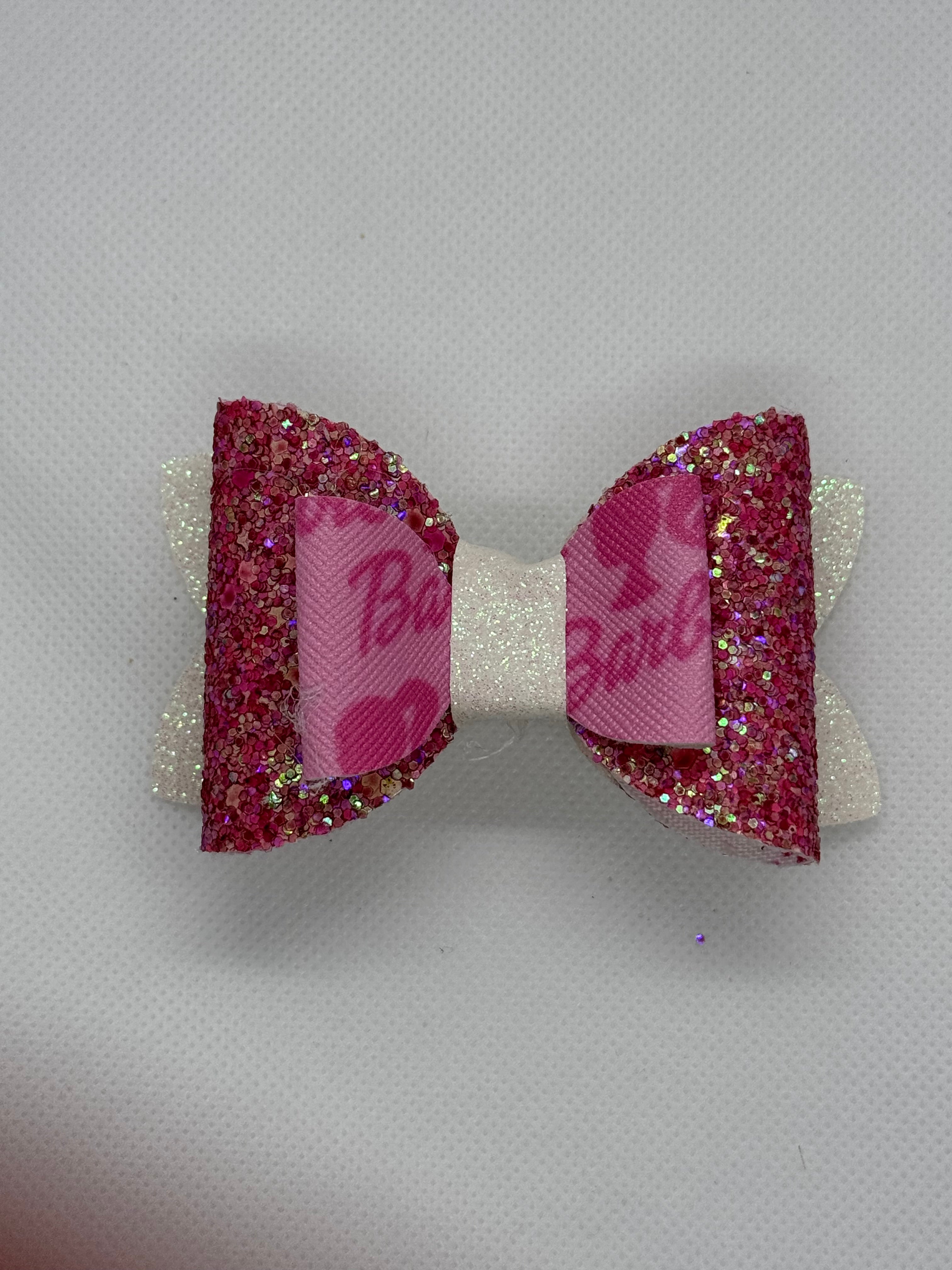 Pink glitter straw topper bow