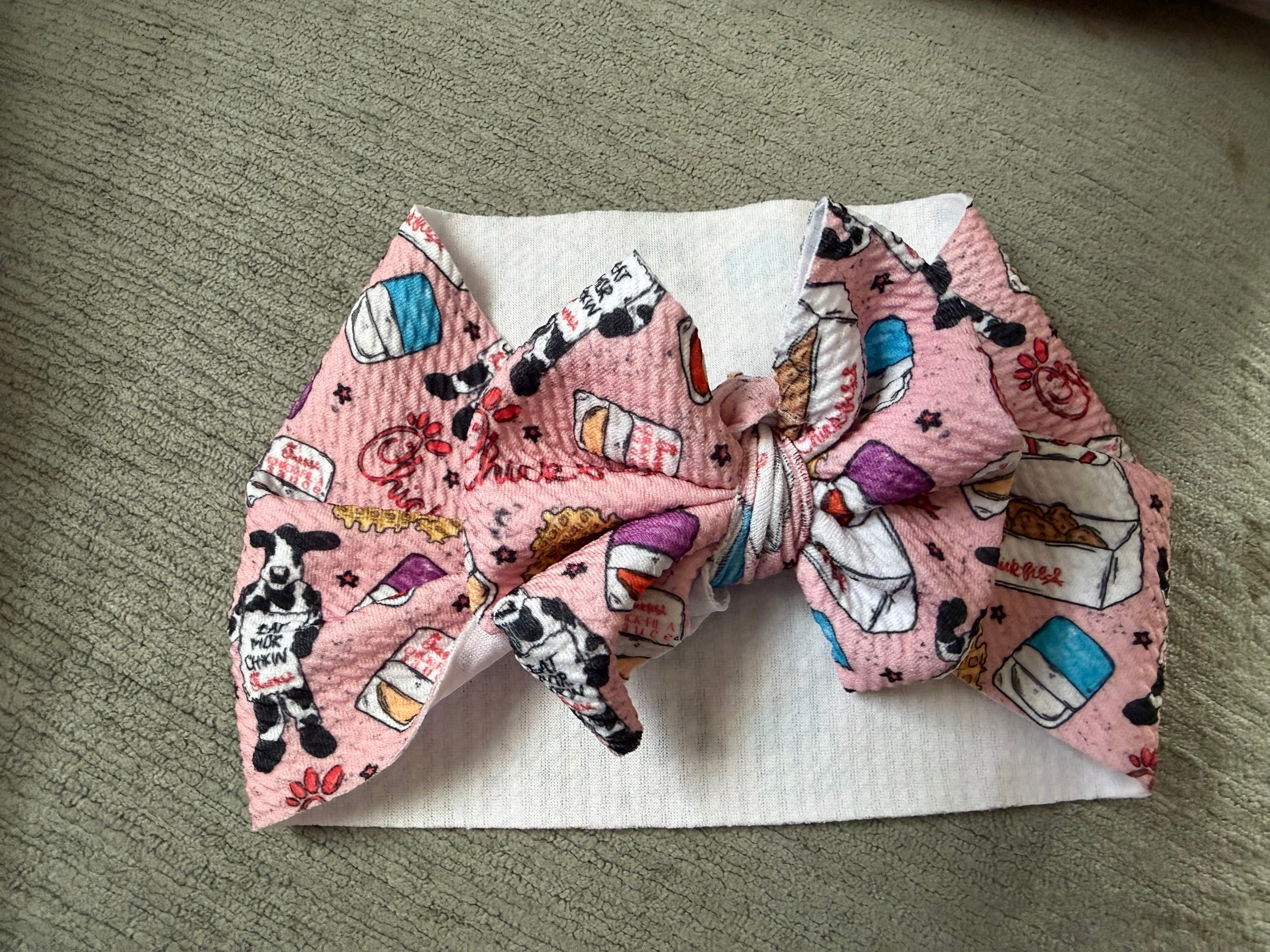 Pink chicken head wrap toddler