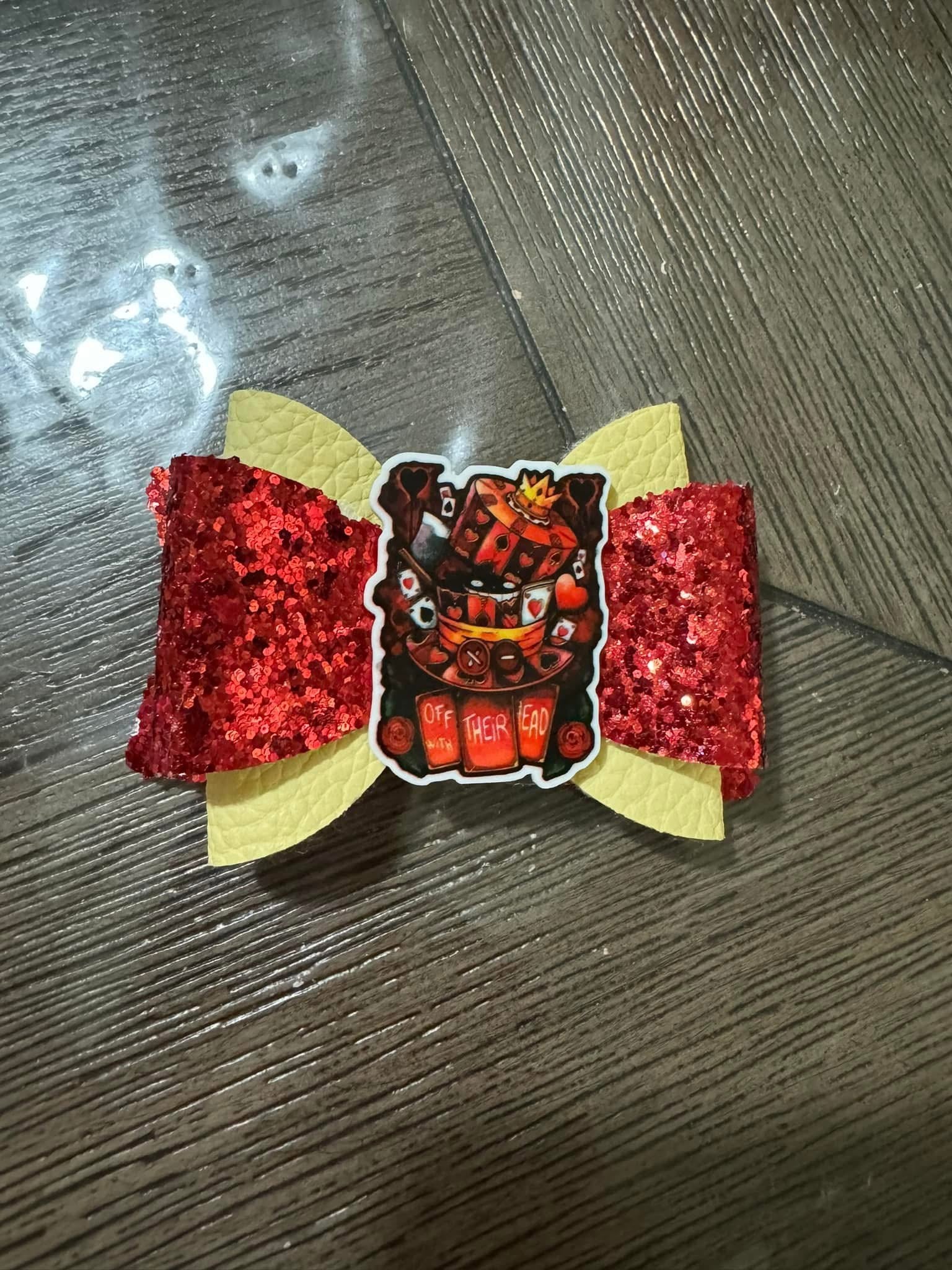 Red sparkle bow clip