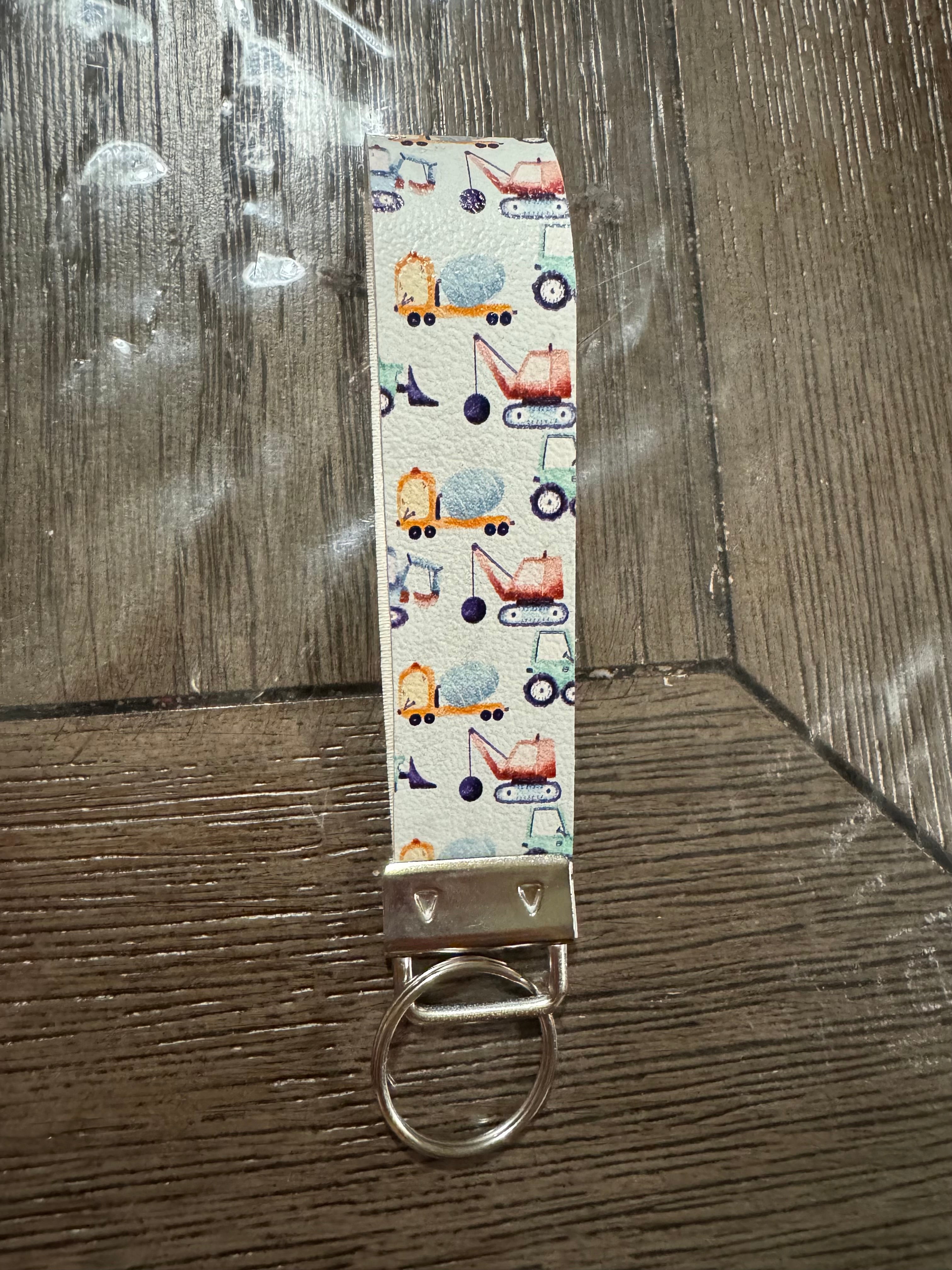 Construction keychain