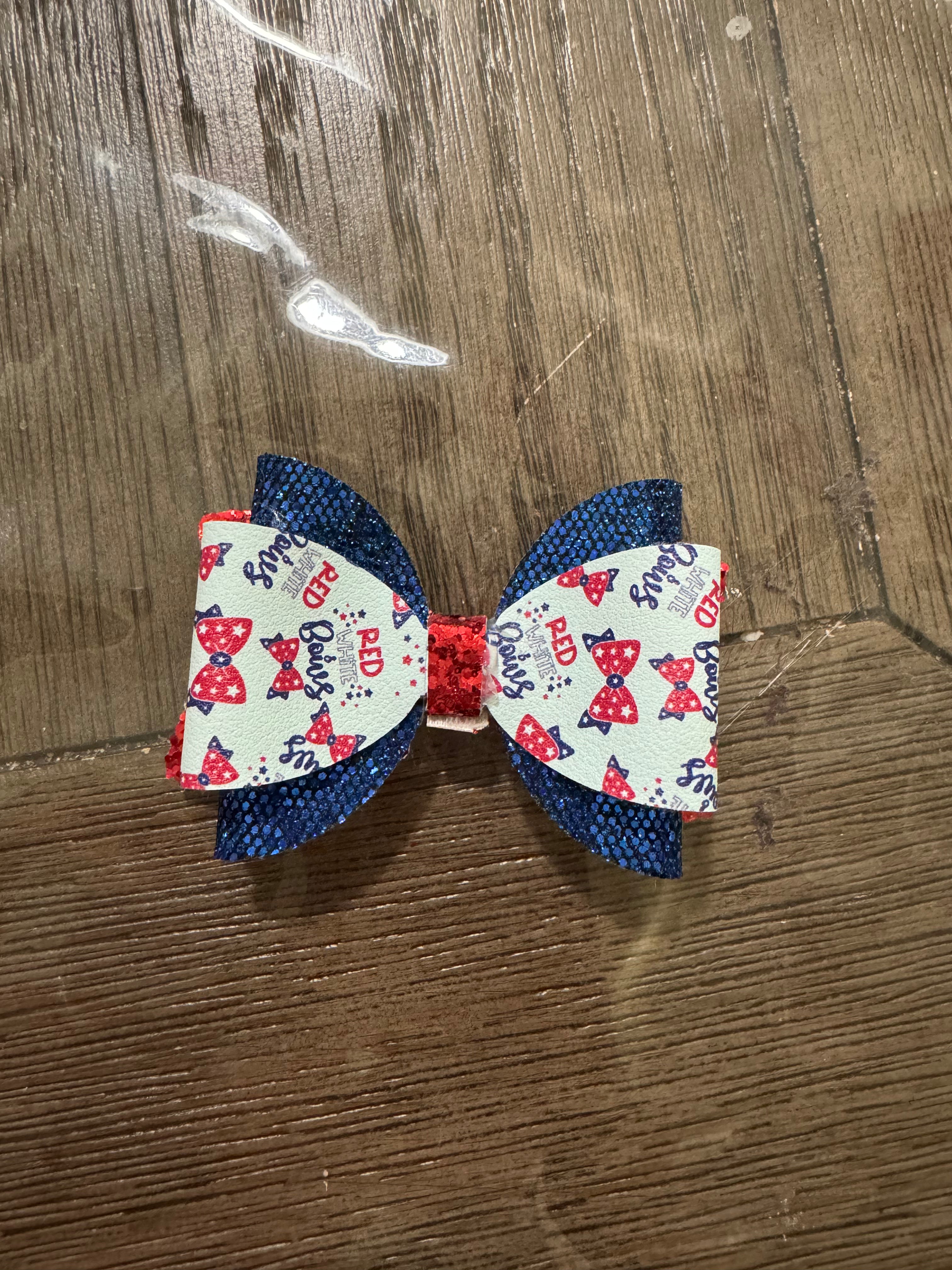 Red white and bow clip